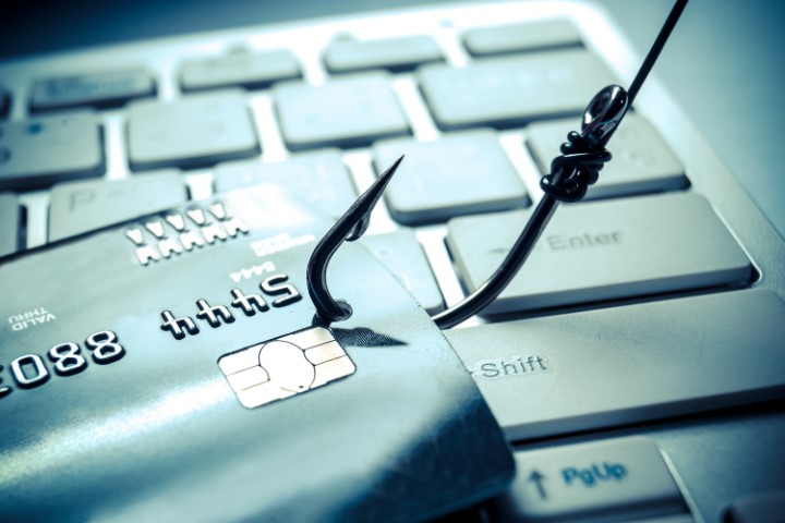 How to avoid phishing emails